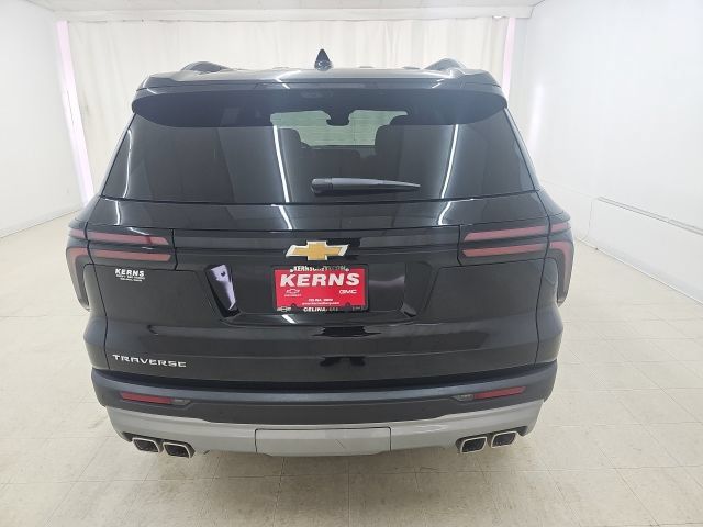 Used 2026 Chevrolet Traverse LT w/ Driver Confidence Package FWD image 19