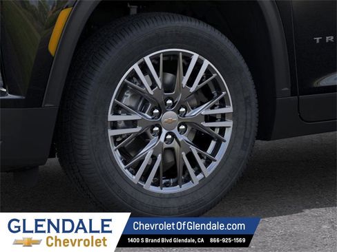 New 2026 Chevrolet Traverse LT w/ Driver Confidence Package image 9