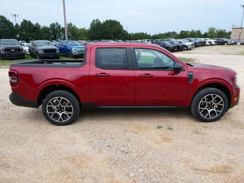 New 2026 Ford Maverick Lariat w/ 4K Tow Package AWD/4WD image 4