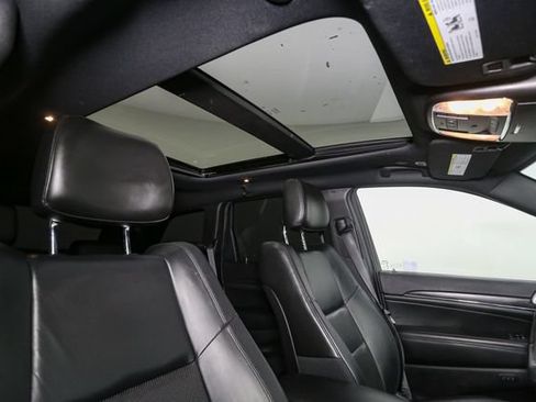 Used 2018 Jeep Grand Cherokee Limited w/ Luxury Group II AWD/4WD image 19