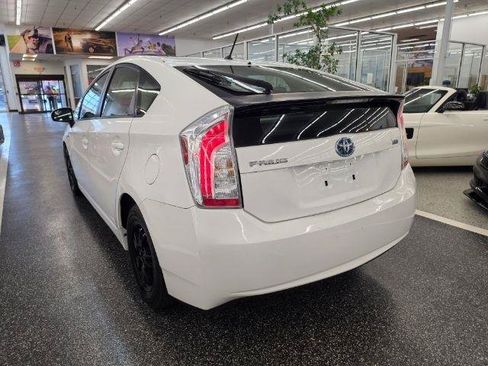 Used 2013 Toyota Prius Two FWD image 7
