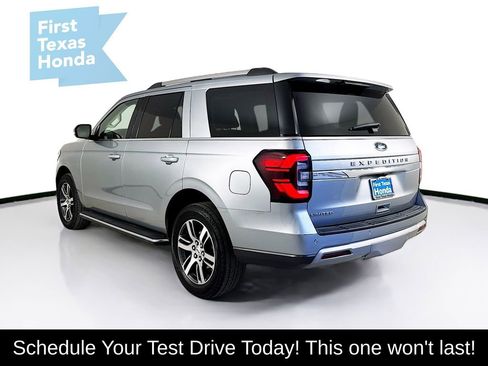 Used 2023 Ford Expedition Limited RWD image 5