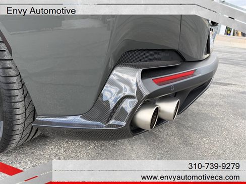 Used 2020 Ferrari Portofino image 19