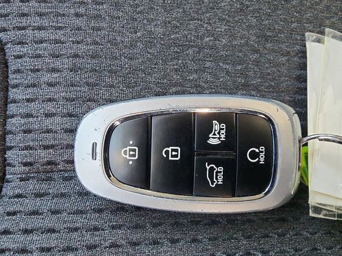 Used 2023 Hyundai Santa Fe SEL image 26