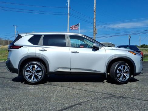 Certified 2023 Nissan Rogue SV AWD/4WD image 2