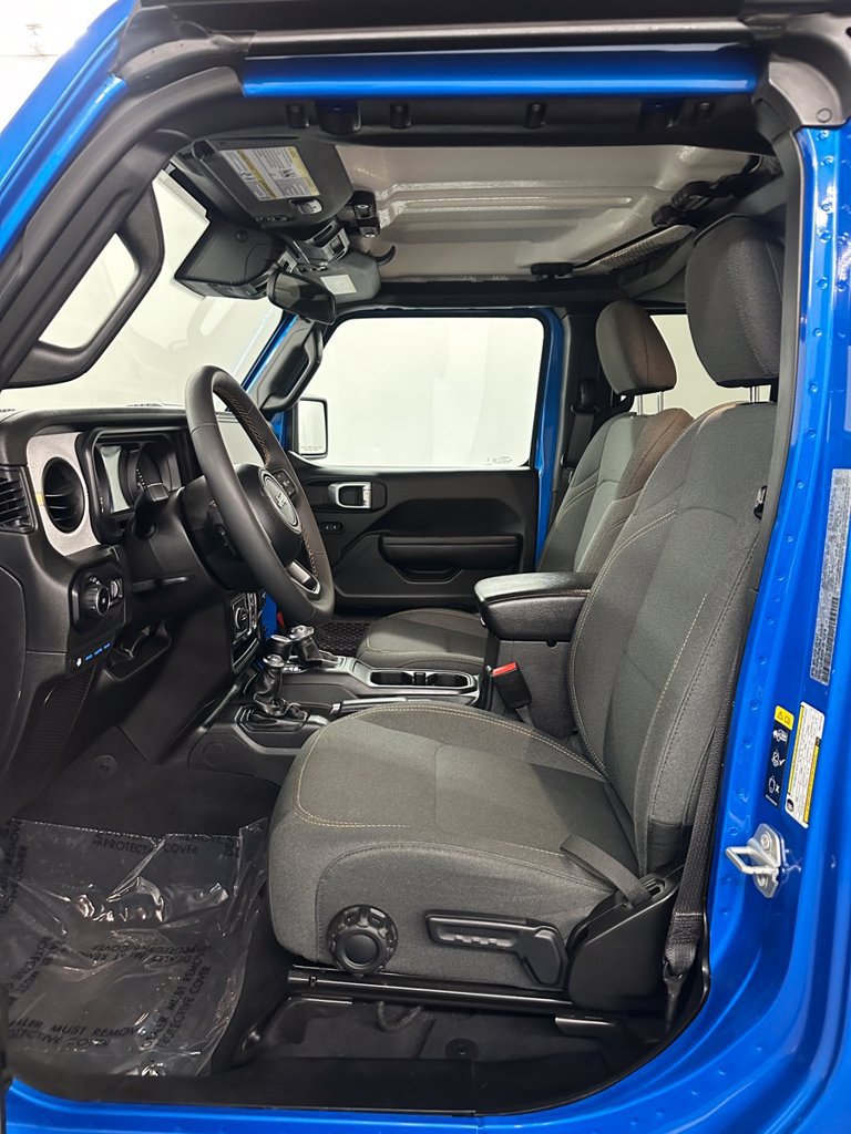 Used 2024 Jeep Wrangler Unlimited w/ Convenience Group AWD/4WD image 12