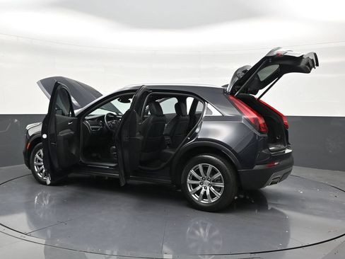 Used 2023 Cadillac XT4 Premium Luxury FWD image 32