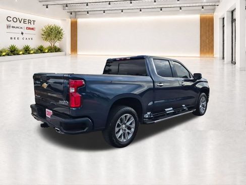 Used 2022 Chevrolet Silverado 1500 High Country w/ Safety Package II AWD/4WD image 13