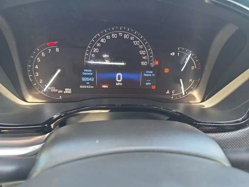 Used 2017 Cadillac XT5 Luxury FWD image 19