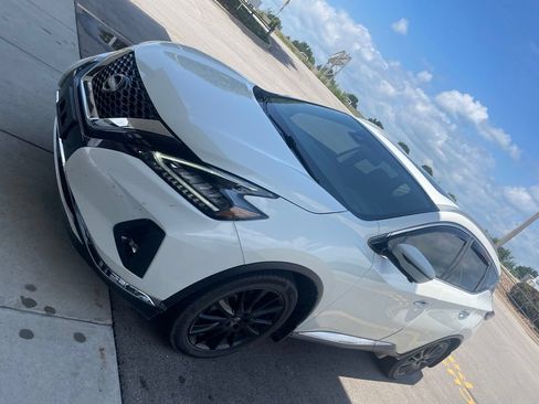 Used 2023 Nissan Murano Platinum w/ Cargo Package AWD/4WD image 2