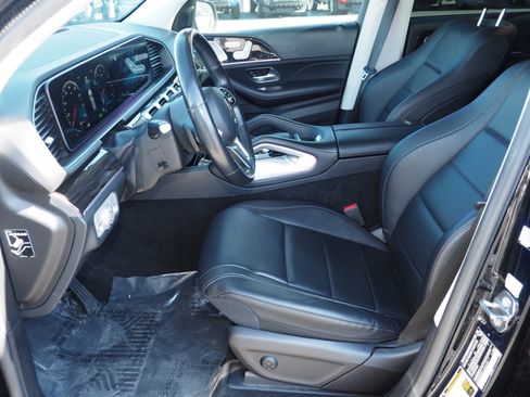 Used 2020 Mercedes-Benz GLE 450 4MATIC w/ Premium Package image 10