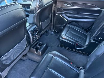 Used 2022 Jeep Grand Cherokee L Limited w/ Trailer Tow Group (B)