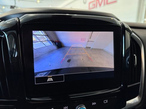 Certified 2023 Chevrolet Traverse LT image 21