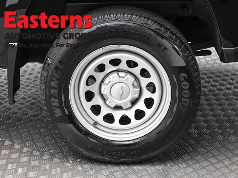 Used 2023 Chevrolet Colorado W/T image 8