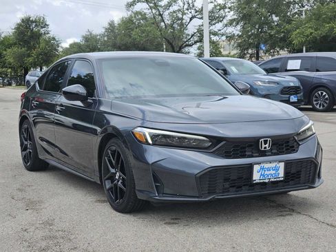 Certified 2025 Honda Civic Sport image 3