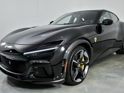 Used 2025 Ferrari Purosangue image 7