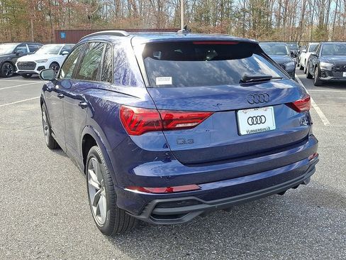 Used 2025 Audi Q3 2.0T Premium w/ Convenience Package image 3