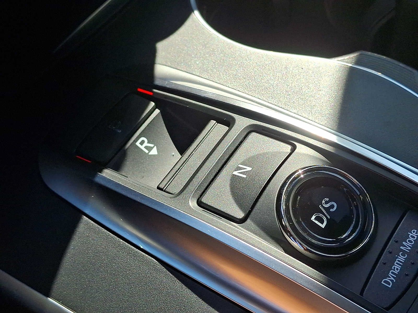Used 2019 Acura MDX SH-AWD image 16