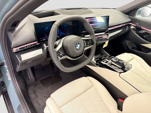 New 2027 BMW 530i w/ Premium Package RWD image 9