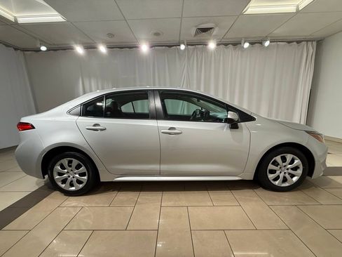 Certified 2023 Toyota Corolla LE image 6