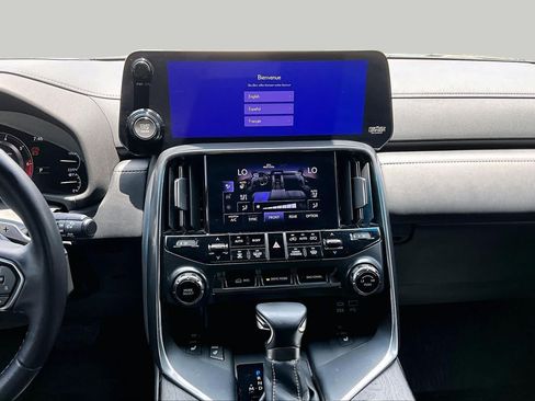 Used 2023 Lexus LX 600 4WD w/ Interior Upgrade Package image 7