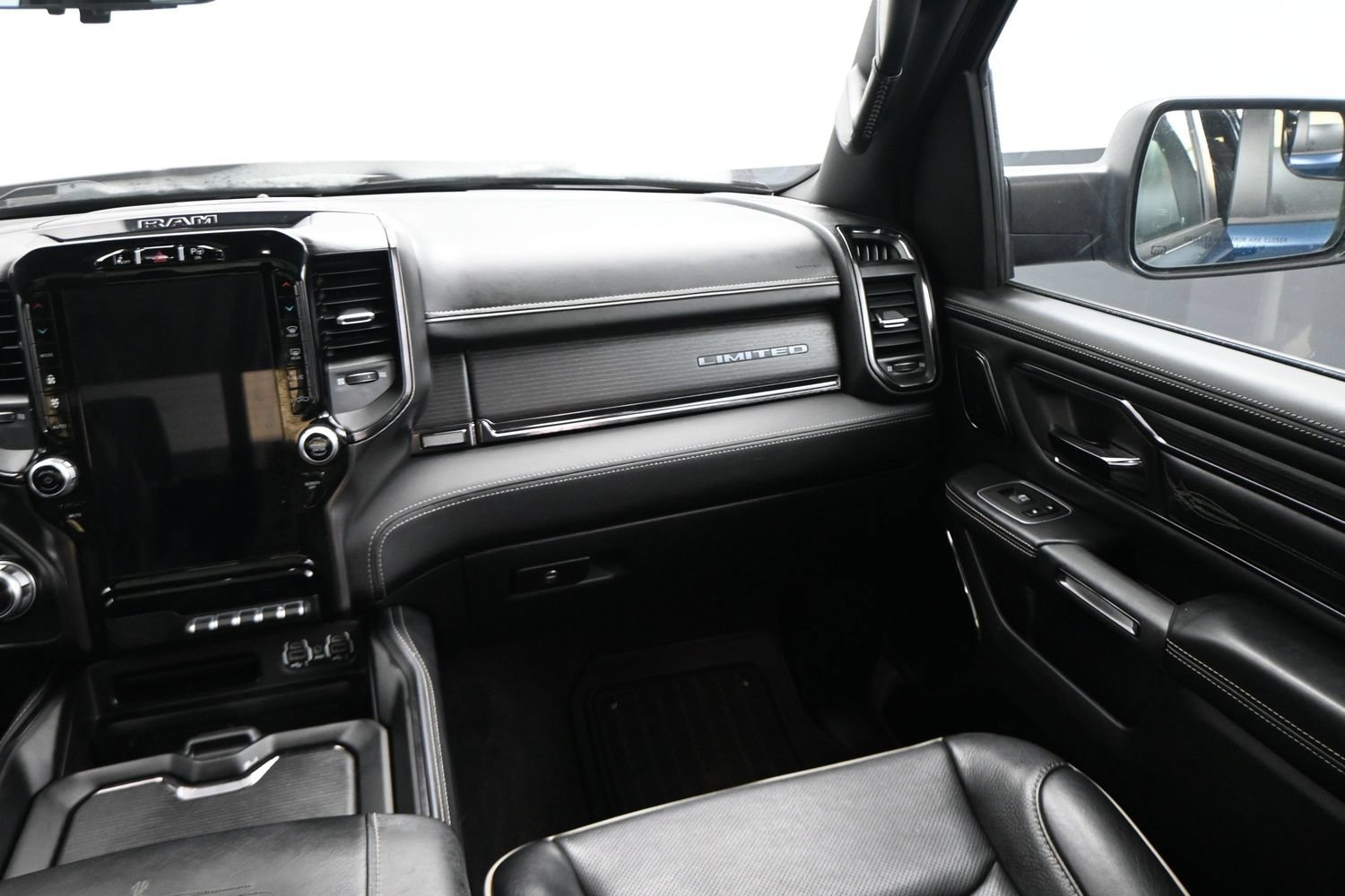 Used 2022 RAM 1500 Limited RWD image 23