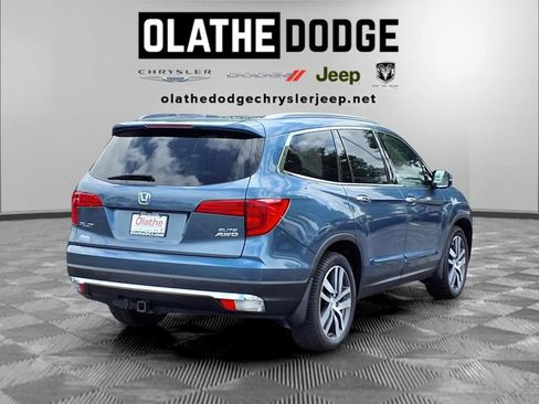 Used 2017 Honda Pilot Elite image 29