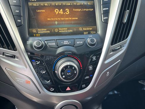 Used 2016 Hyundai Veloster w/ Option Group 02 image 10