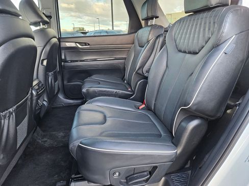 Used 2025 Hyundai Palisade Limited AWD/4WD image 31