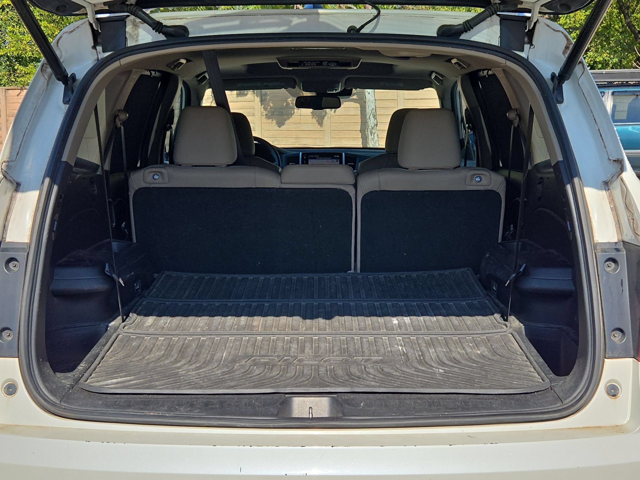 Used 2016 Honda Pilot Touring image 24
