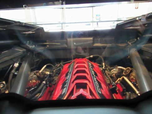 Used 2022 Chevrolet Corvette Stingray Preferred Cpe w/ 2LT image 21