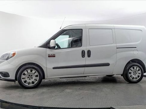 Used 2021 RAM ProMaster City Tradesman SLT FWD image 3