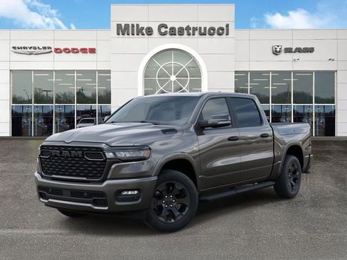 New 2026 RAM 1500 4x4 Crew Cab image 2