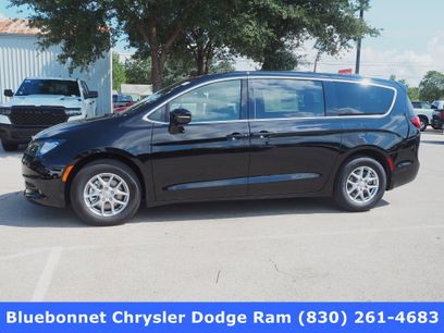 New 2025 Chrysler Voyager LX