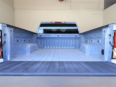 Used 2024 GMC Sierra 1500 Pro w/ Graphite Edition RWD image 15