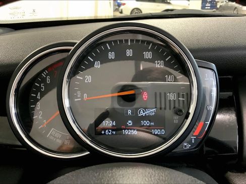 Used 2019 MINI Cooper S w/ Signature Upholstery Package image 25