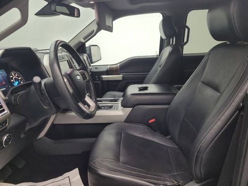 Used 2015 Ford F150 Lariat w/ Equipment Group 502A Luxury AWD/4WD image 17