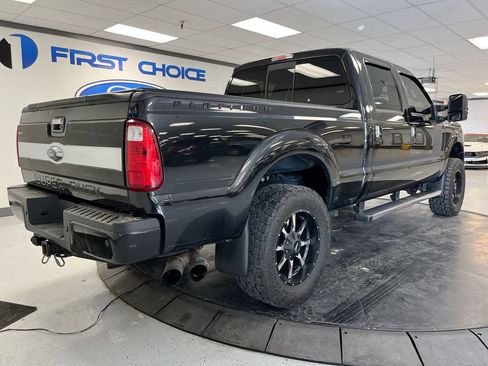 Used 2015 Ford F250 Platinum AWD/4WD image 8