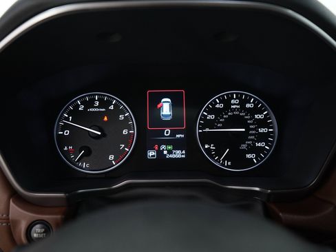 Used 2024 Subaru Outback Touring AWD/4WD image 29
