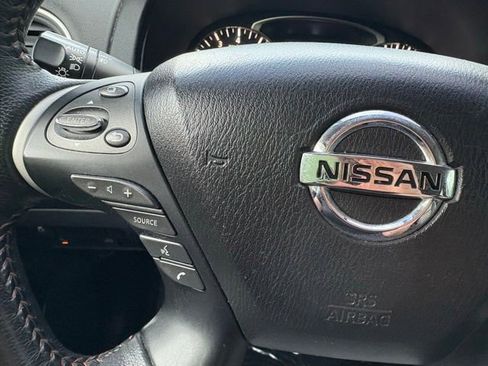Used 2019 Nissan Pathfinder SV w/ Rock Creek Edition FWD image 15
