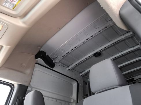 Used 2019 Nissan NV 2500 SV RWD image 31