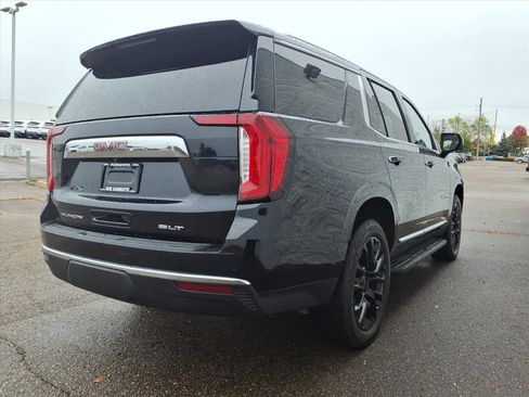 Used 2022 GMC Yukon SLT w/ SLT Premium Package image 6