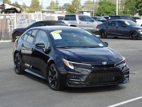 Used 2025 Toyota Corolla FX image 2