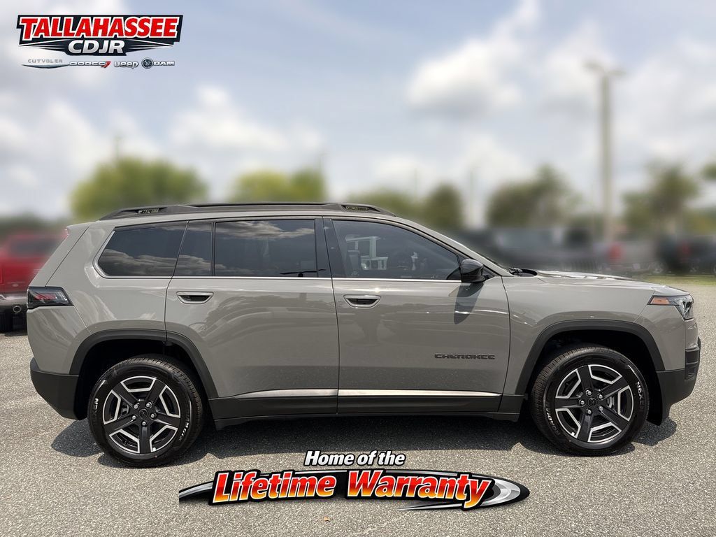New 2026 Jeep Cherokee Laredo AWD/4WD image 2