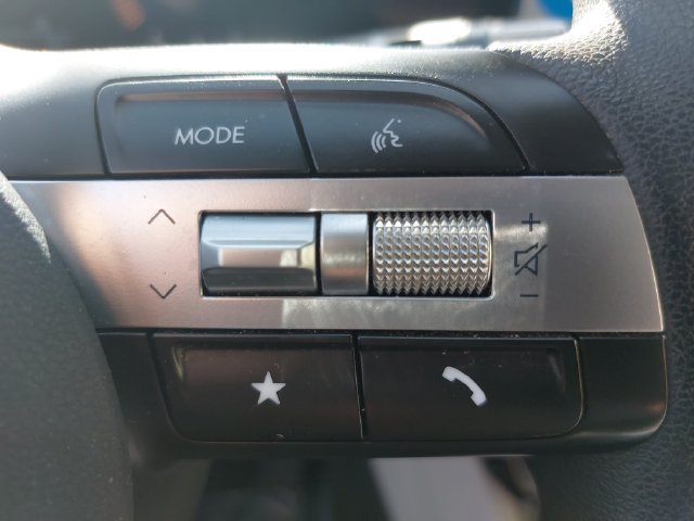 Used 2025 Hyundai Tucson SEL AWD/4WD image 19