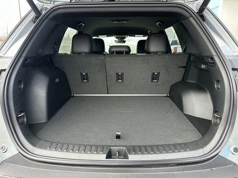 Used 2026 Chevrolet Equinox ACTIV w/ Convenience Package III image 14