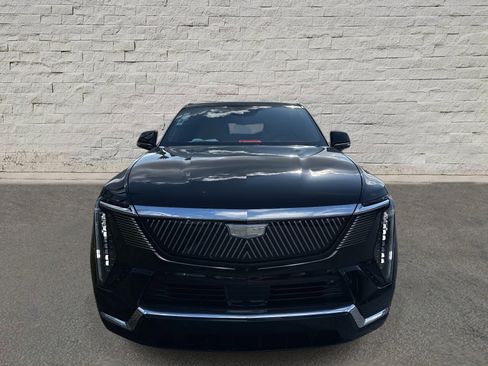 New 2025 Cadillac Escalade IQ Luxury 2 image 8