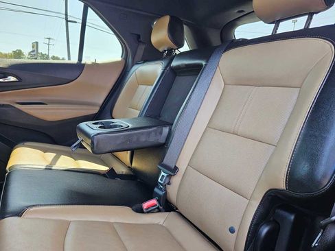 Used 2024 Chevrolet Equinox Premier image 30