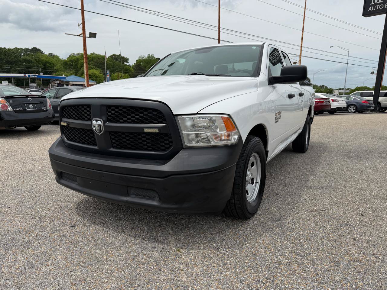 Used 2019 RAM 1500 Tradesman RWD image 10