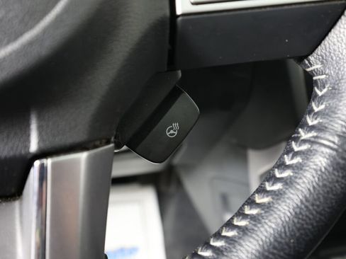 Used 2017 Subaru Forester 2.5i Touring image 36